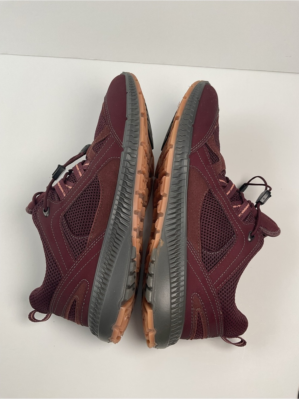 ECCO Burgundy Sneakers Women US 8 Gore-Tex Comfort Walking Shoes - Picture 6 of 10